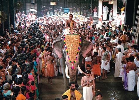 The Ambulatory Processions of Heaven and Earth - An Intriguing Glimpse into the 12th Century Filipino Spiritual Landscape!